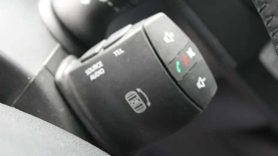 RENAULT Megane -
