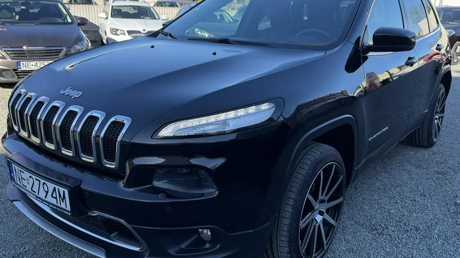 JEEP Cherokee -