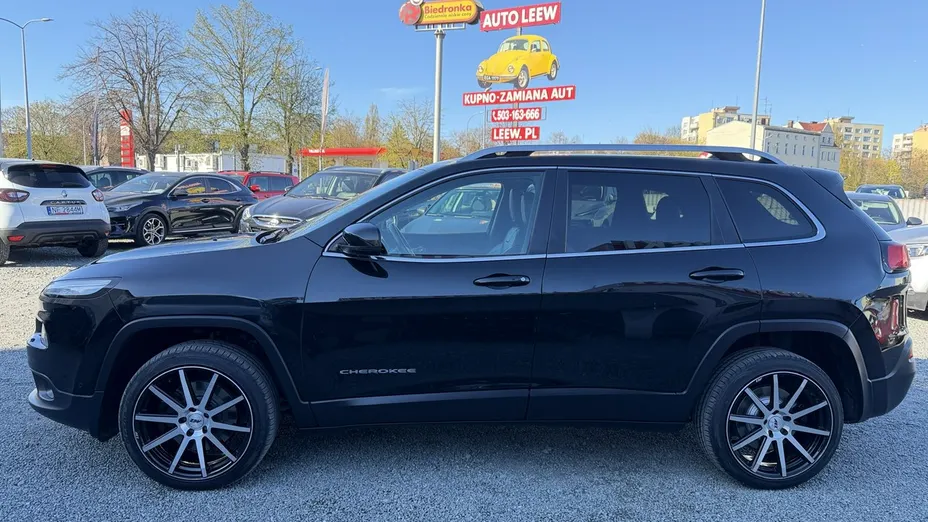 JEEP Cherokee -