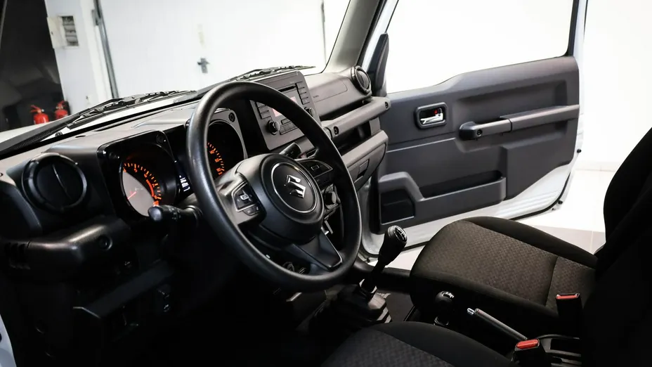 SUZUKI Jimny -
