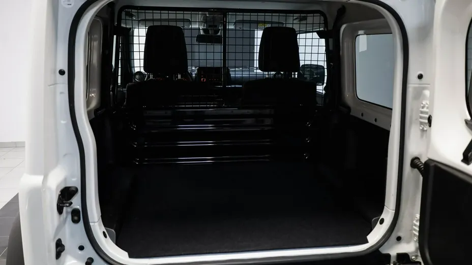 SUZUKI Jimny -