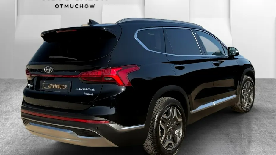 HYUNDAI Santa Fe -