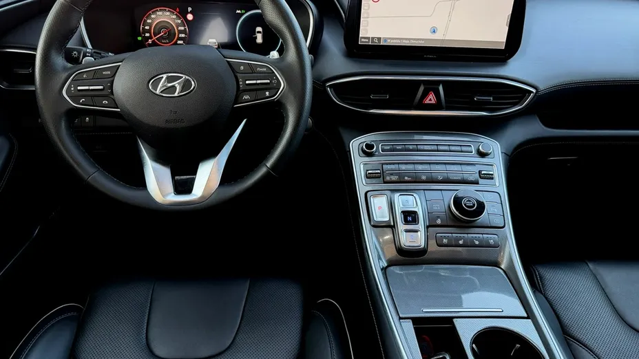 HYUNDAI Santa Fe -