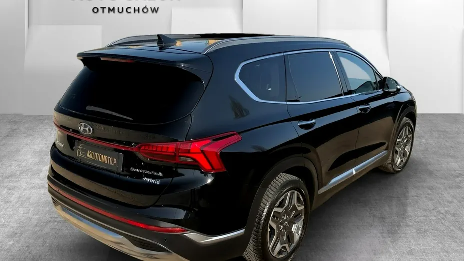 HYUNDAI Santa Fe -