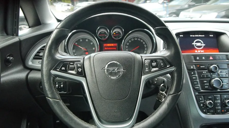OPEL Astra -