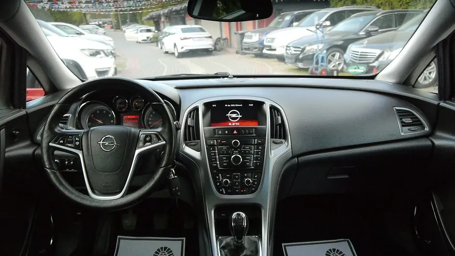 OPEL Astra -