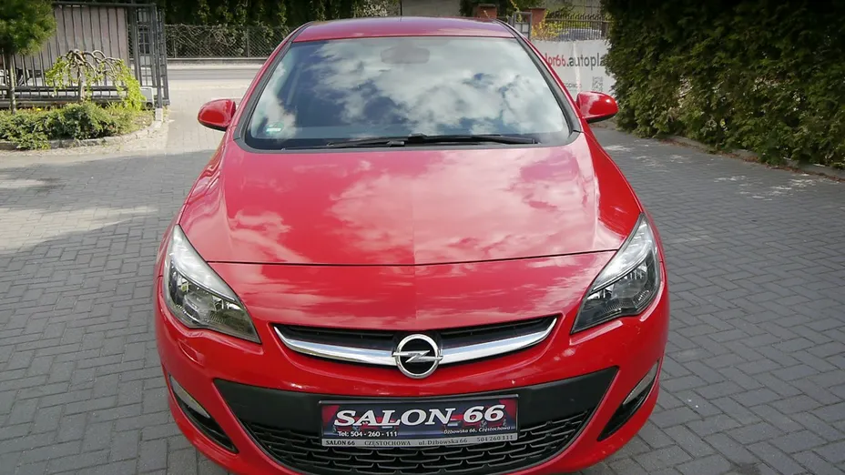 OPEL Astra -