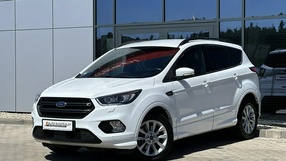 FORD Kuga -