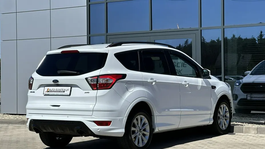 FORD Kuga -