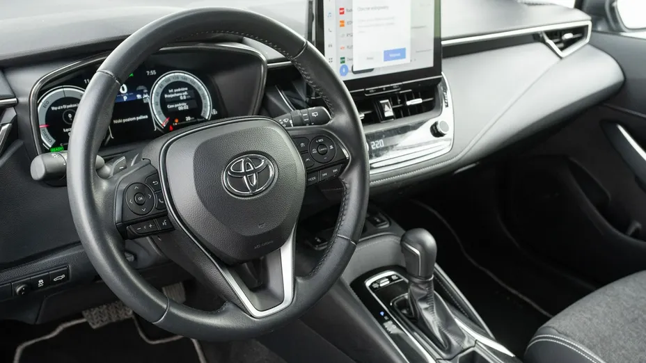 TOYOTA Corolla -