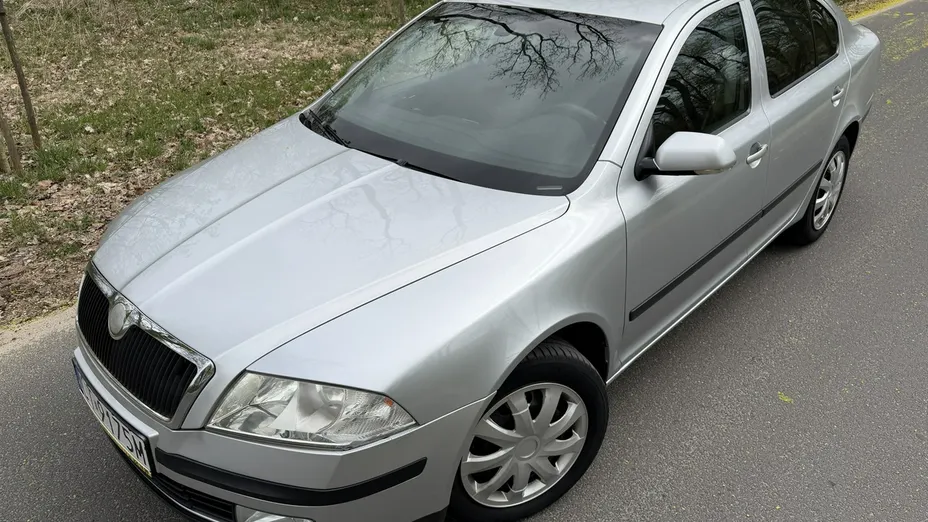 SKODA Octavia -