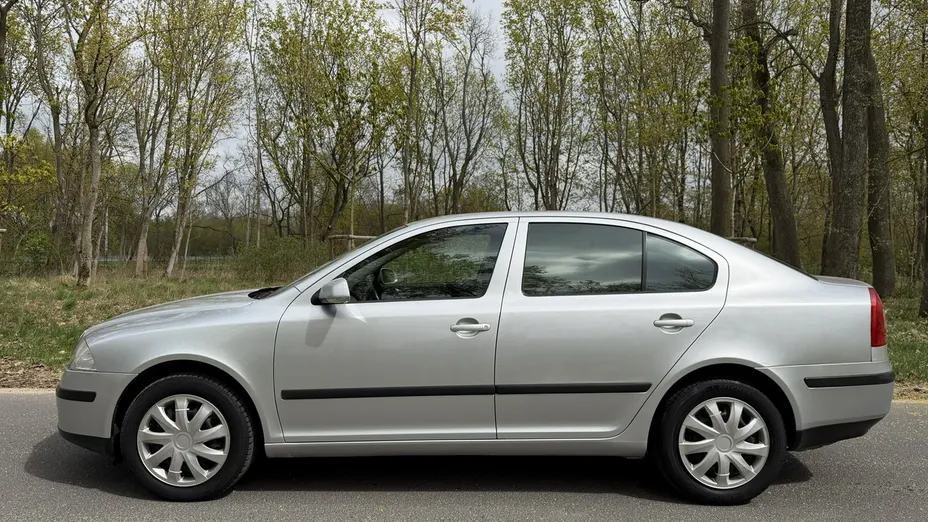SKODA Octavia -