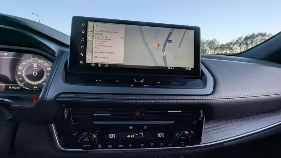NISSAN Qashqai -
