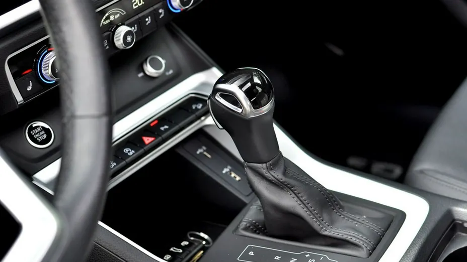 AUDI Q3 -