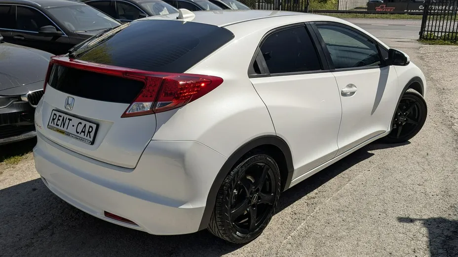 HONDA Civic -