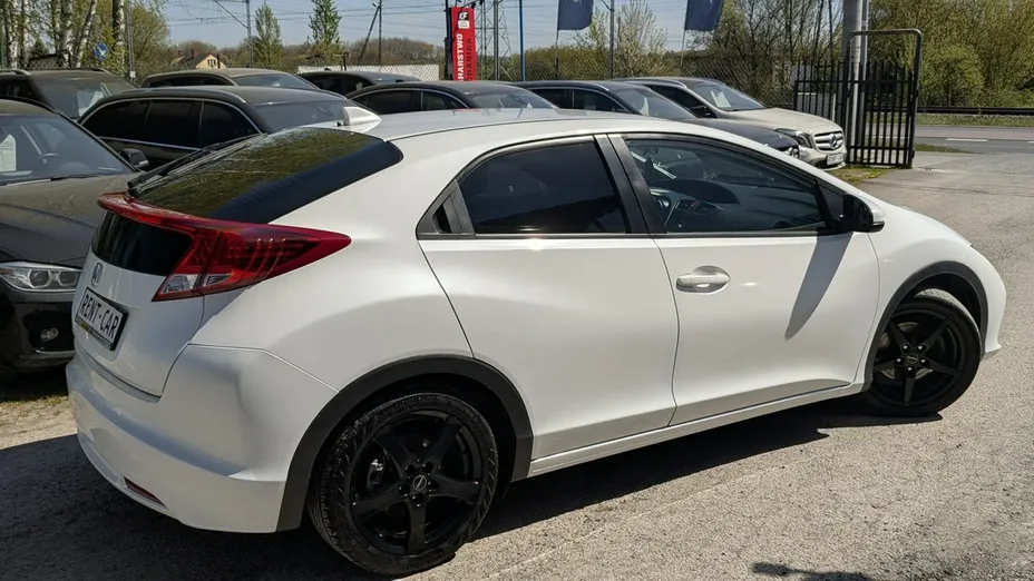 HONDA Civic -