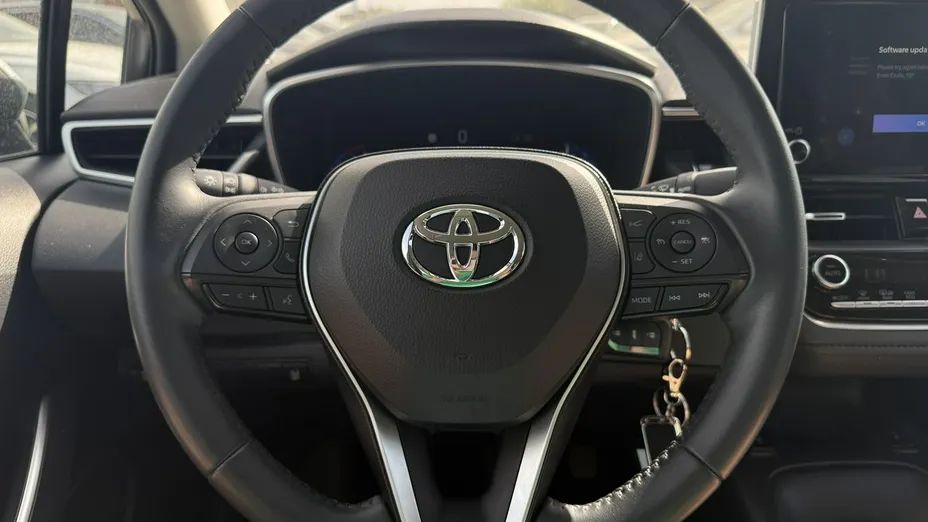 TOYOTA Corolla -