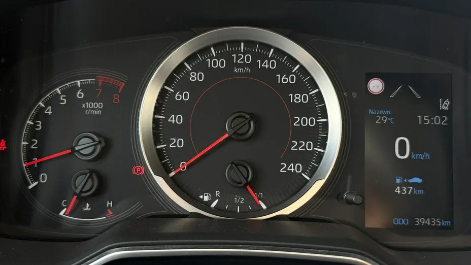 TOYOTA Corolla -