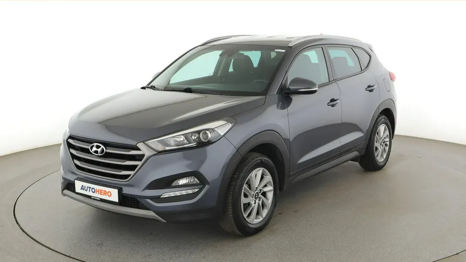HYUNDAI Tucson -