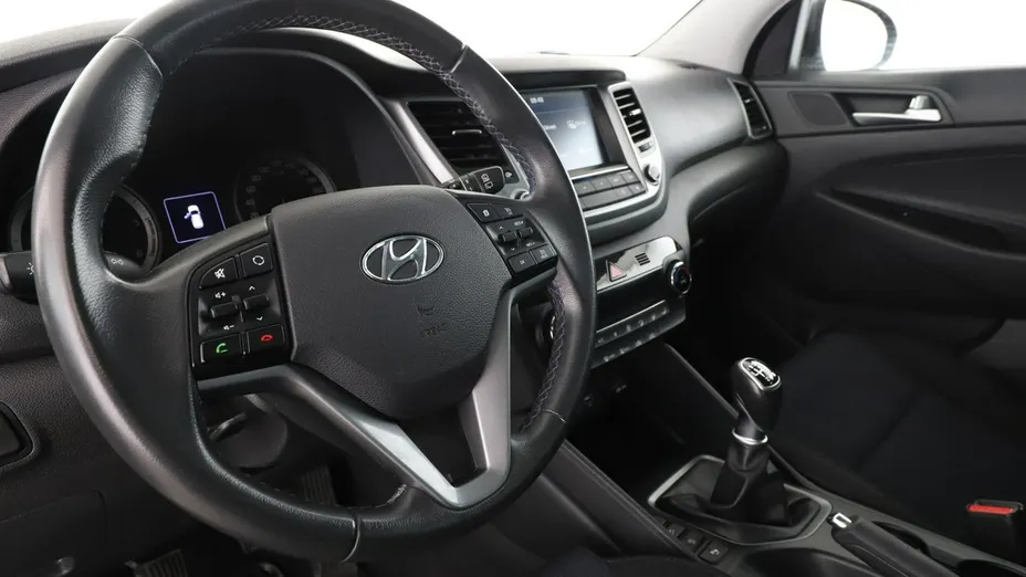 HYUNDAI Tucson -