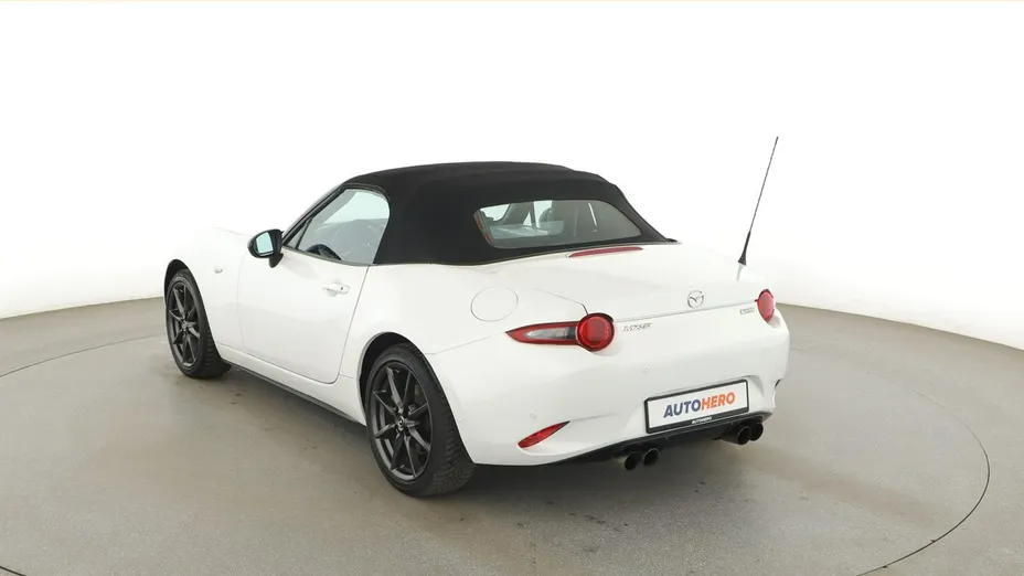 MAZDA MX-5 -