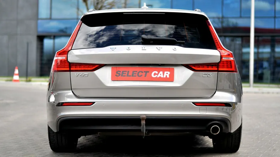 VOLVO V60 -