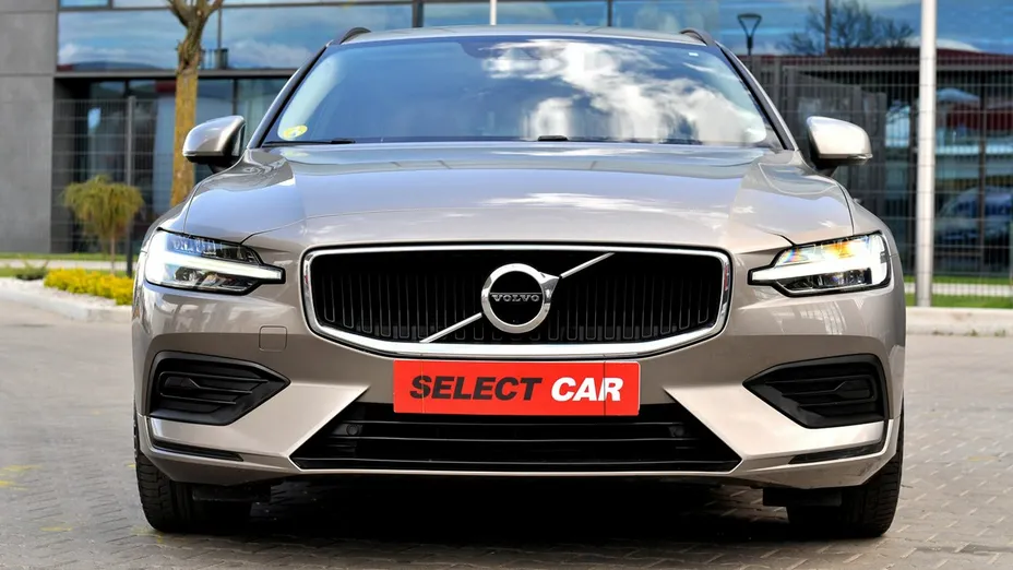VOLVO V60 -