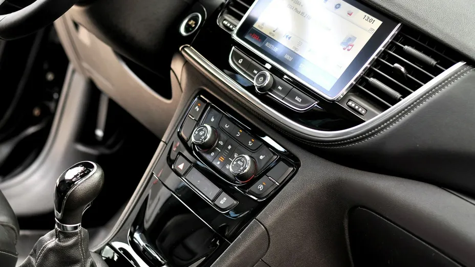 OPEL Mokka -