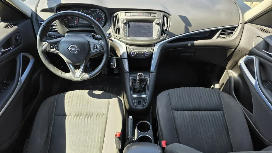 OPEL Zafira -