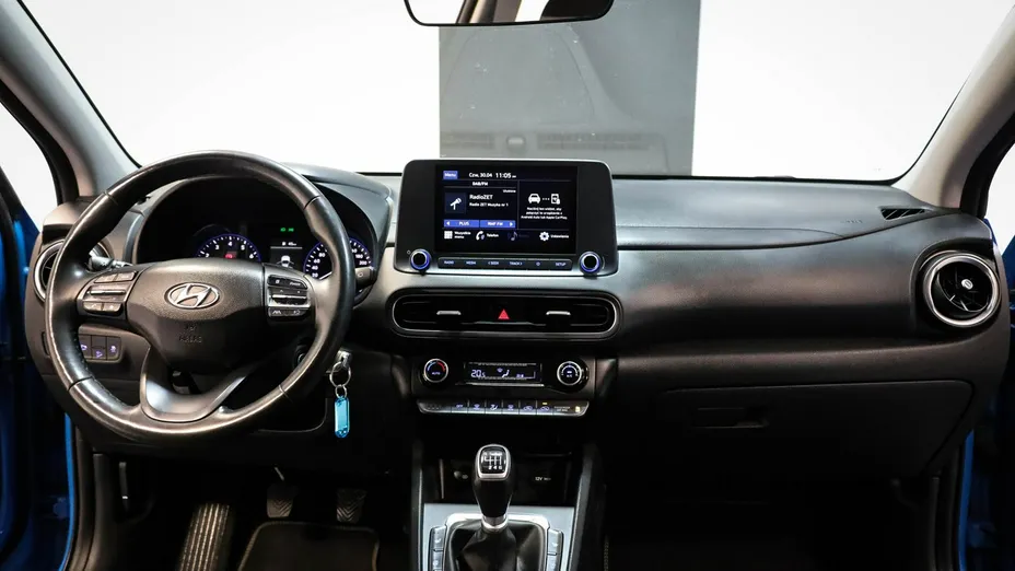 HYUNDAI Kona -