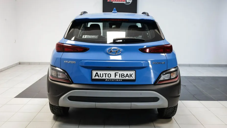 HYUNDAI Kona -