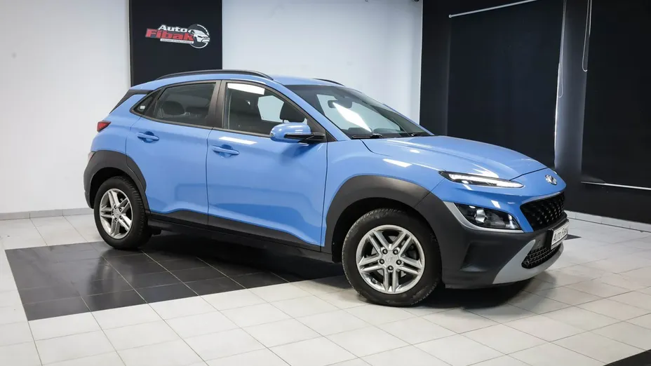 HYUNDAI Kona -