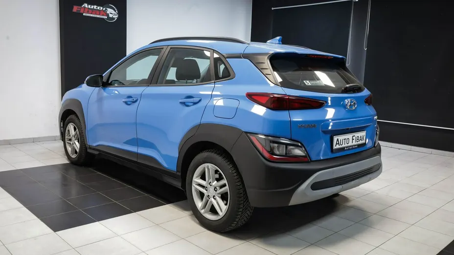 HYUNDAI Kona -