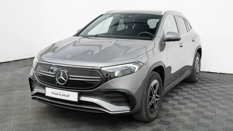 MERCEDES-BENZ EQA -