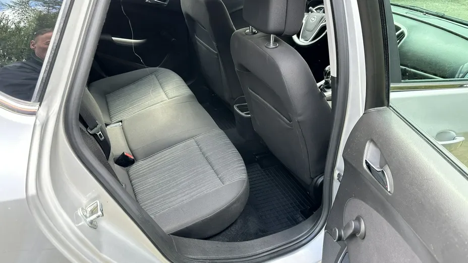 OPEL Astra -