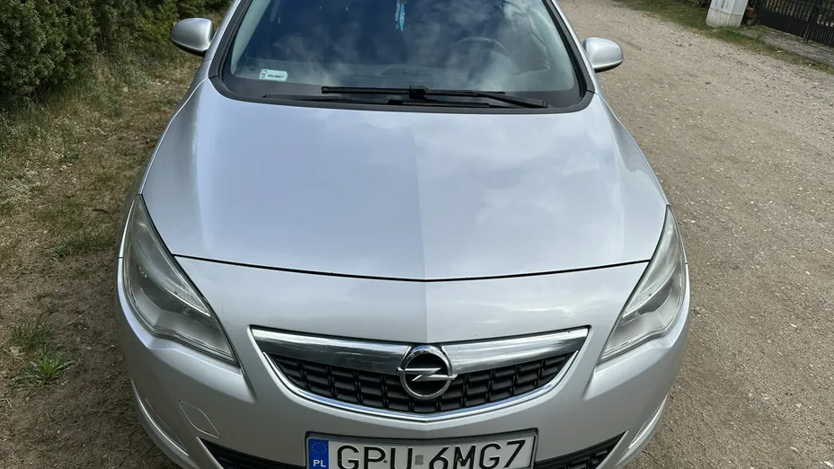 OPEL Astra -
