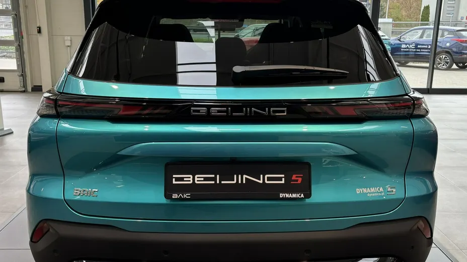 BAIC Beijing 5 -