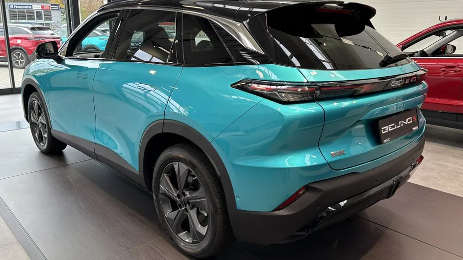 BAIC Beijing 5 -