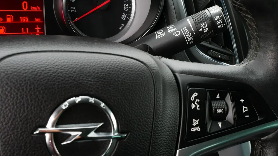OPEL Zafira -