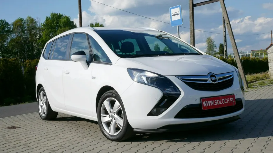 OPEL Zafira -