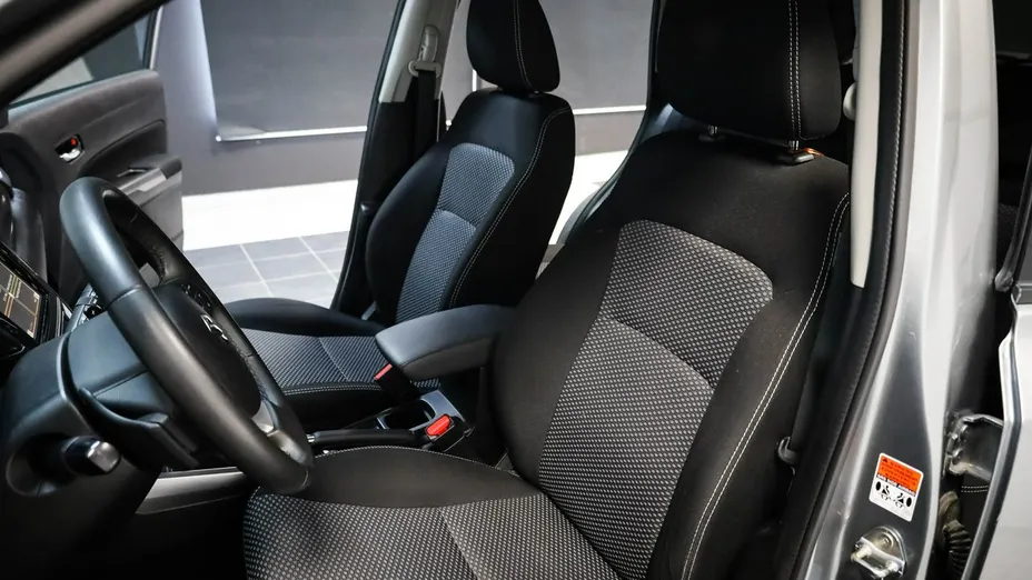 SUZUKI Vitara -