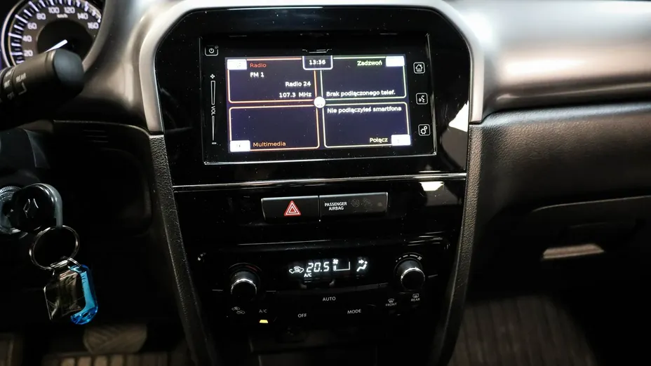 SUZUKI Vitara -