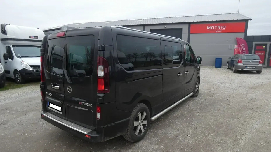 OPEL Vivaro -