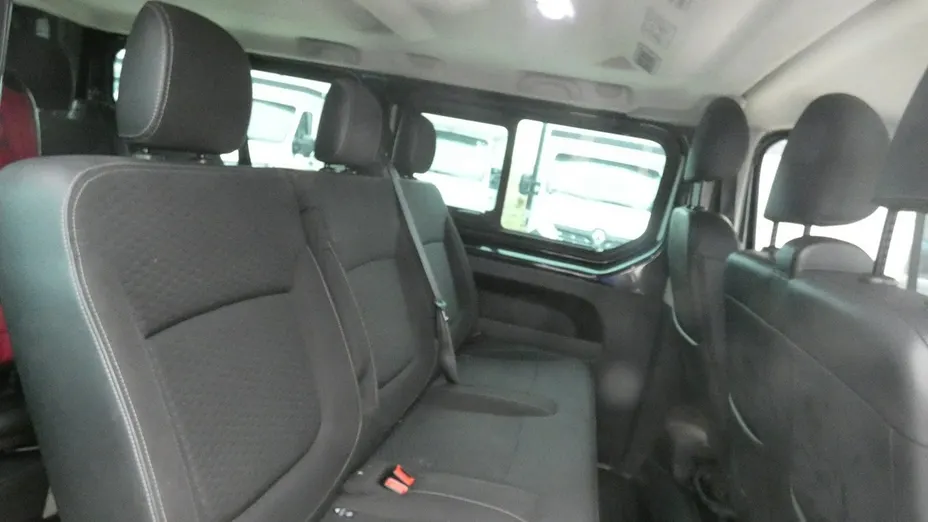 OPEL Vivaro -