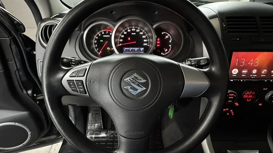 SUZUKI Grand Vitara -