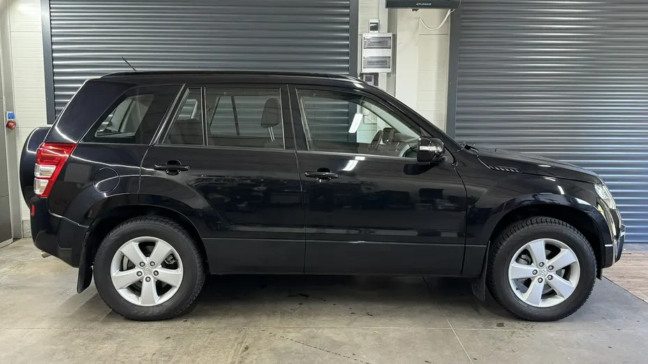 SUZUKI Grand Vitara -