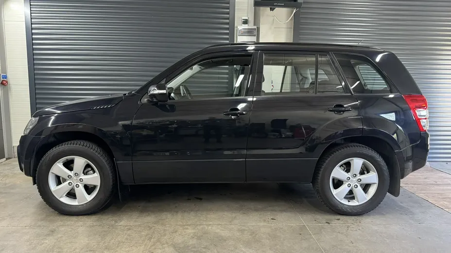SUZUKI Grand Vitara -