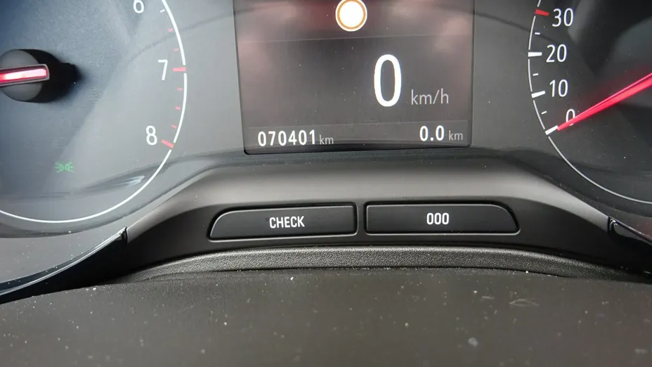 OPEL Grandland X -