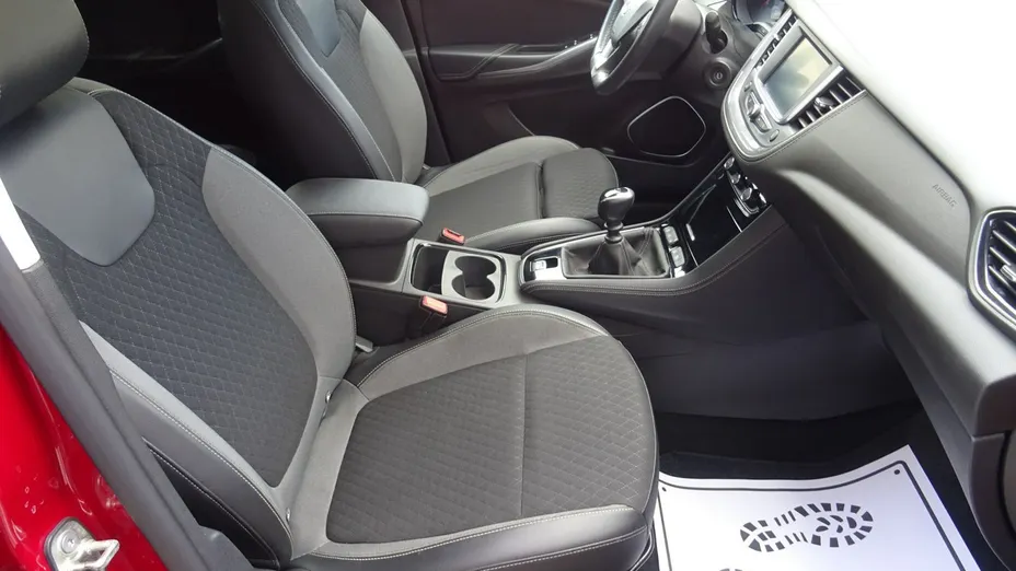 OPEL Grandland X -