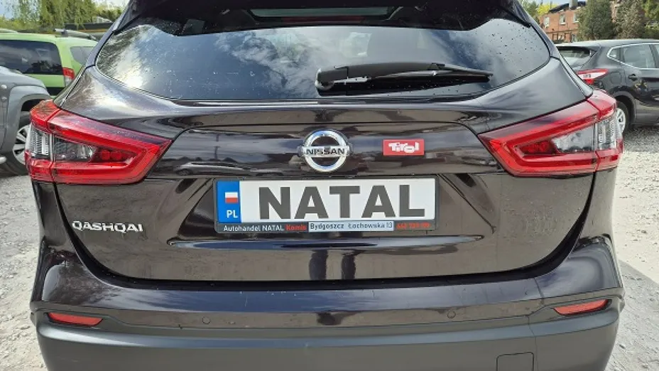 NISSAN Qashqai -